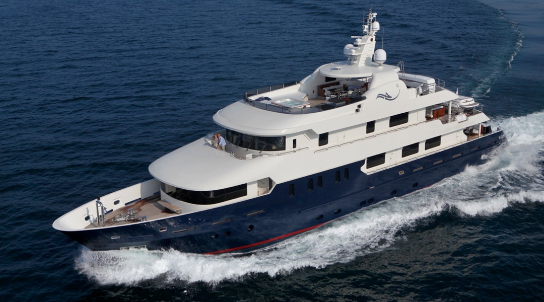 Motoryacht-Serenity_3