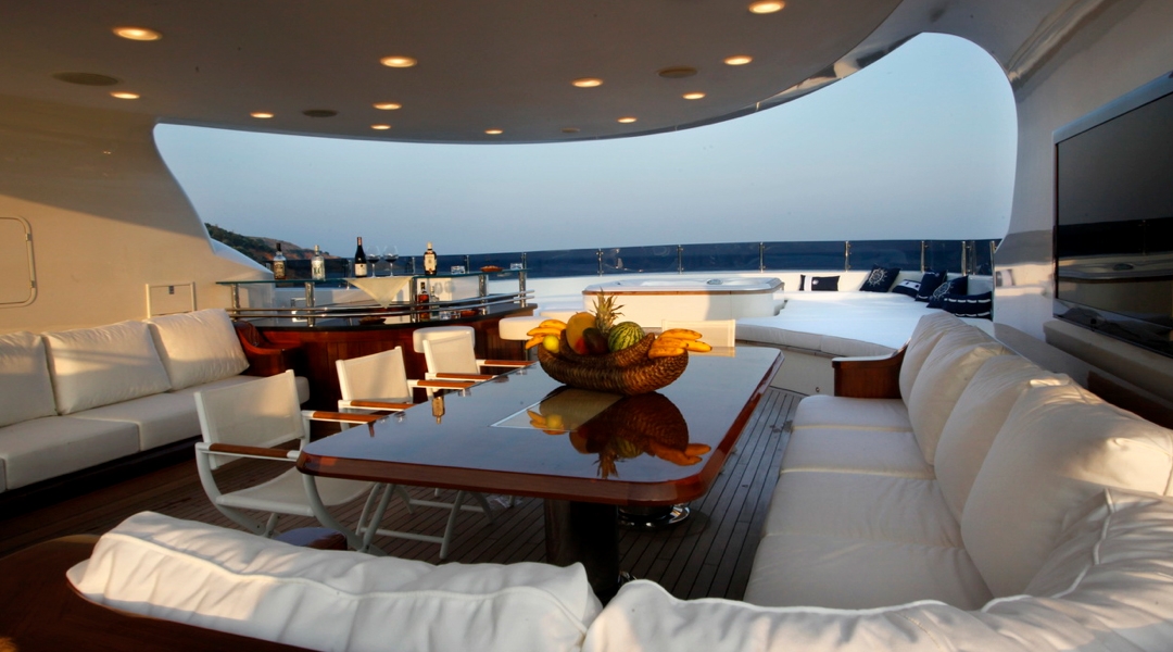 Motoryacht-Serenity_4