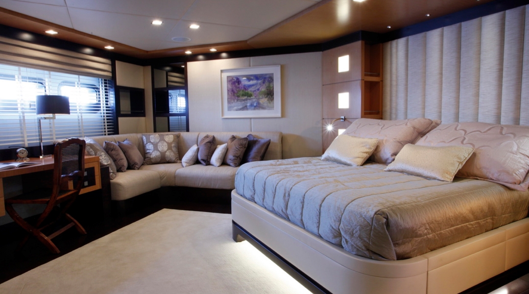 Motoryacht-Serenity_8