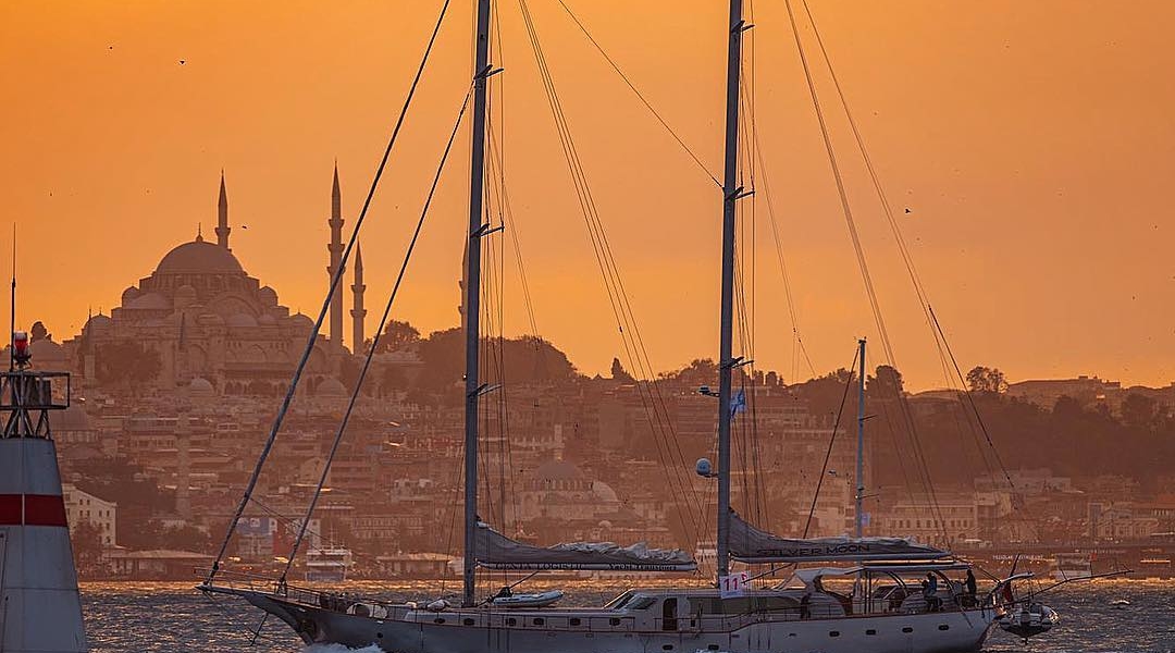 Silver Moon Sailing in Istanbul