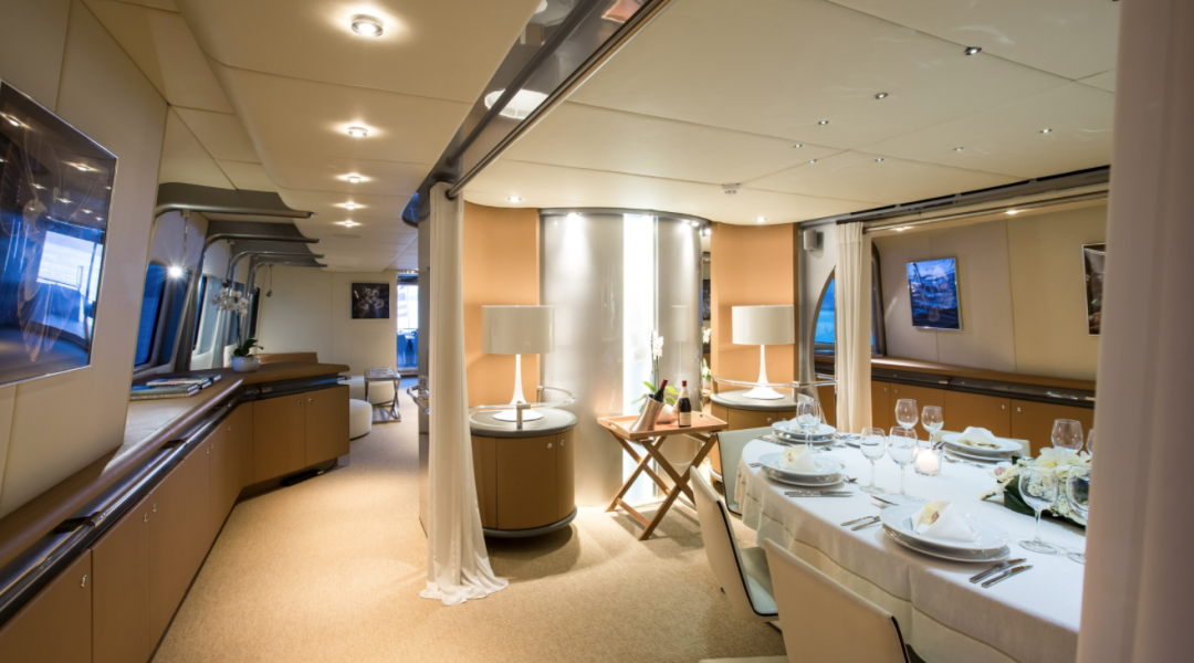 Durukos Motoryacht in Greece Pandion_11
