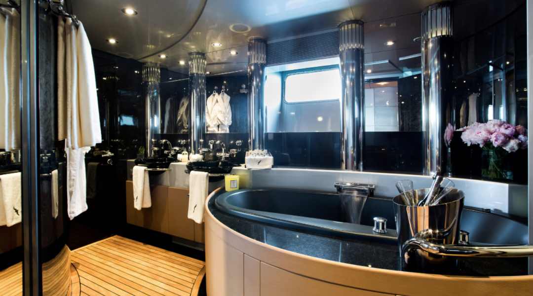 Durukos Motoryacht in Greece Pandion_13