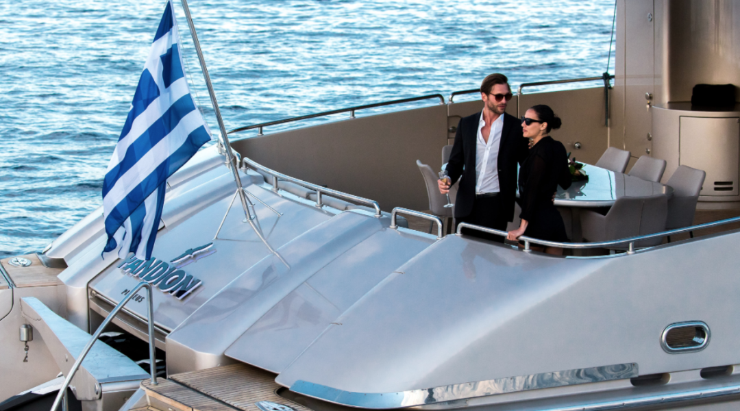 Durukos Motoryacht in Greece Pandion_29