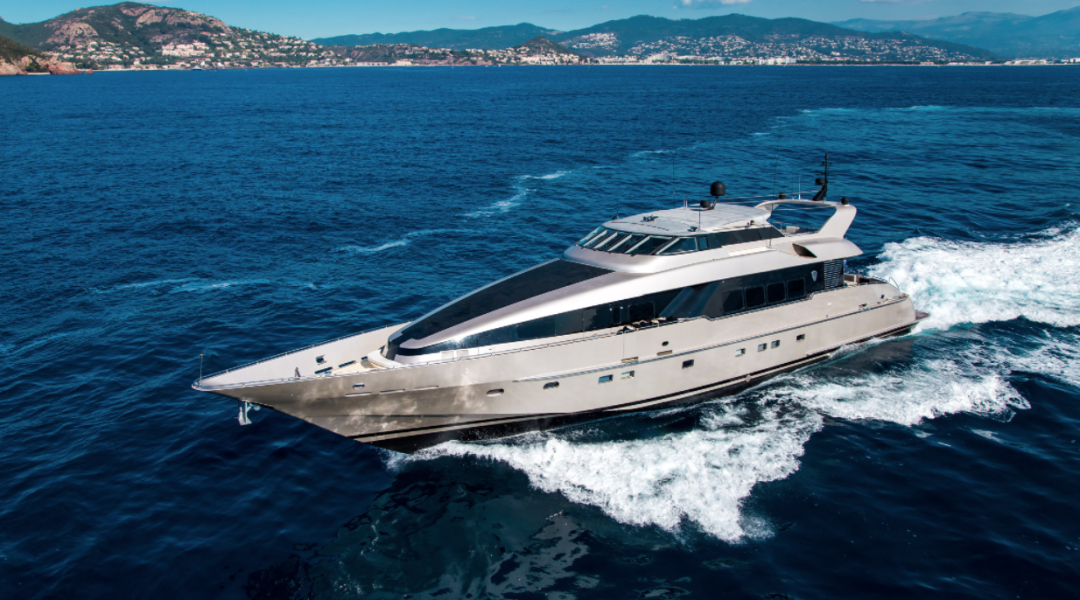 Durukos Motoryacht in Greece Pandion_3
