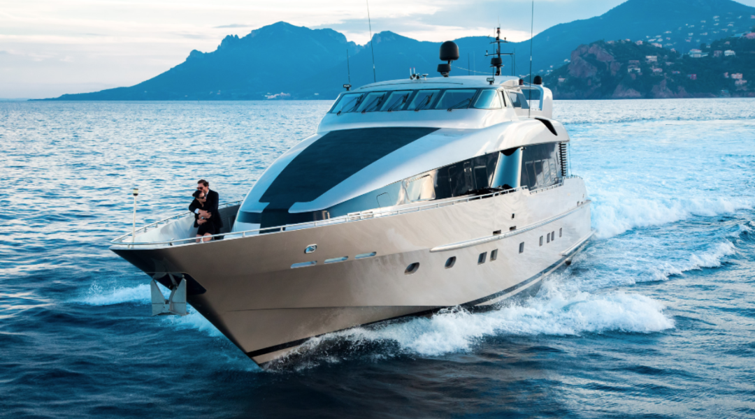 Durukos Motoryacht in Greece Pandion_4