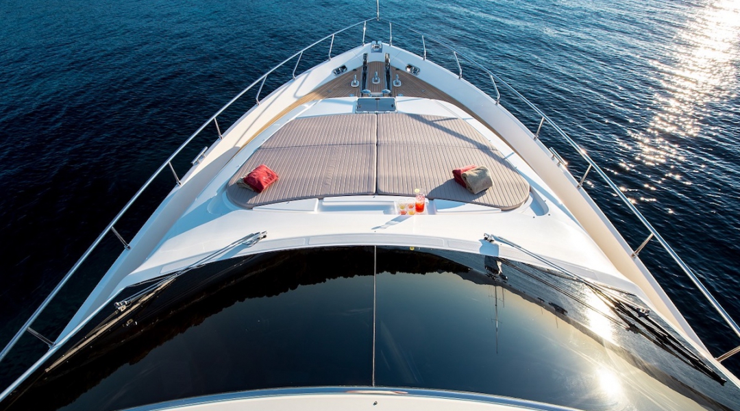Motor Yacht in Greece Piola_18