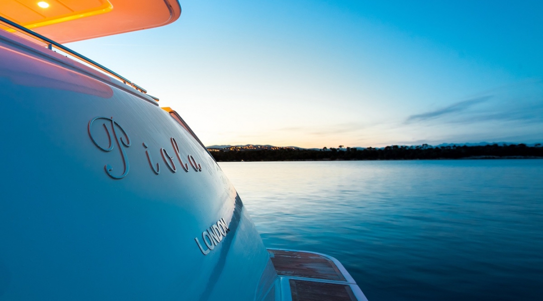 Motor Yacht in Greece Piola_22