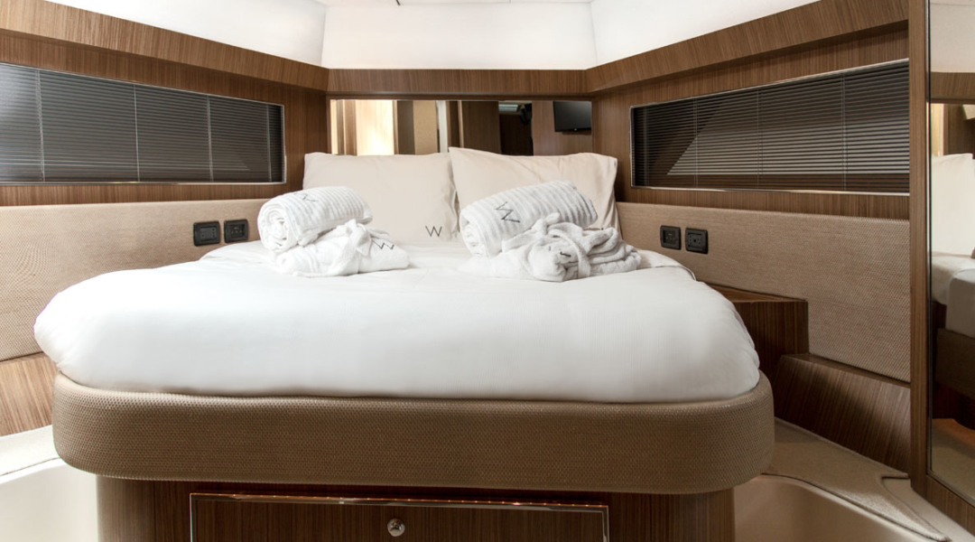 Greek Motor Yacht W_9