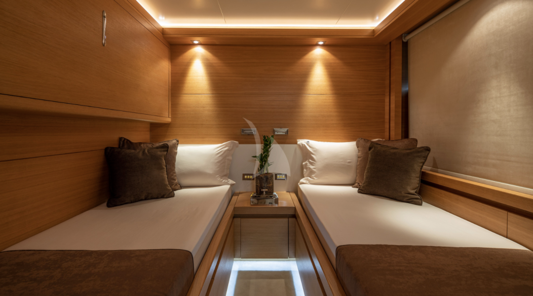 Motoir Yacht Celia_12